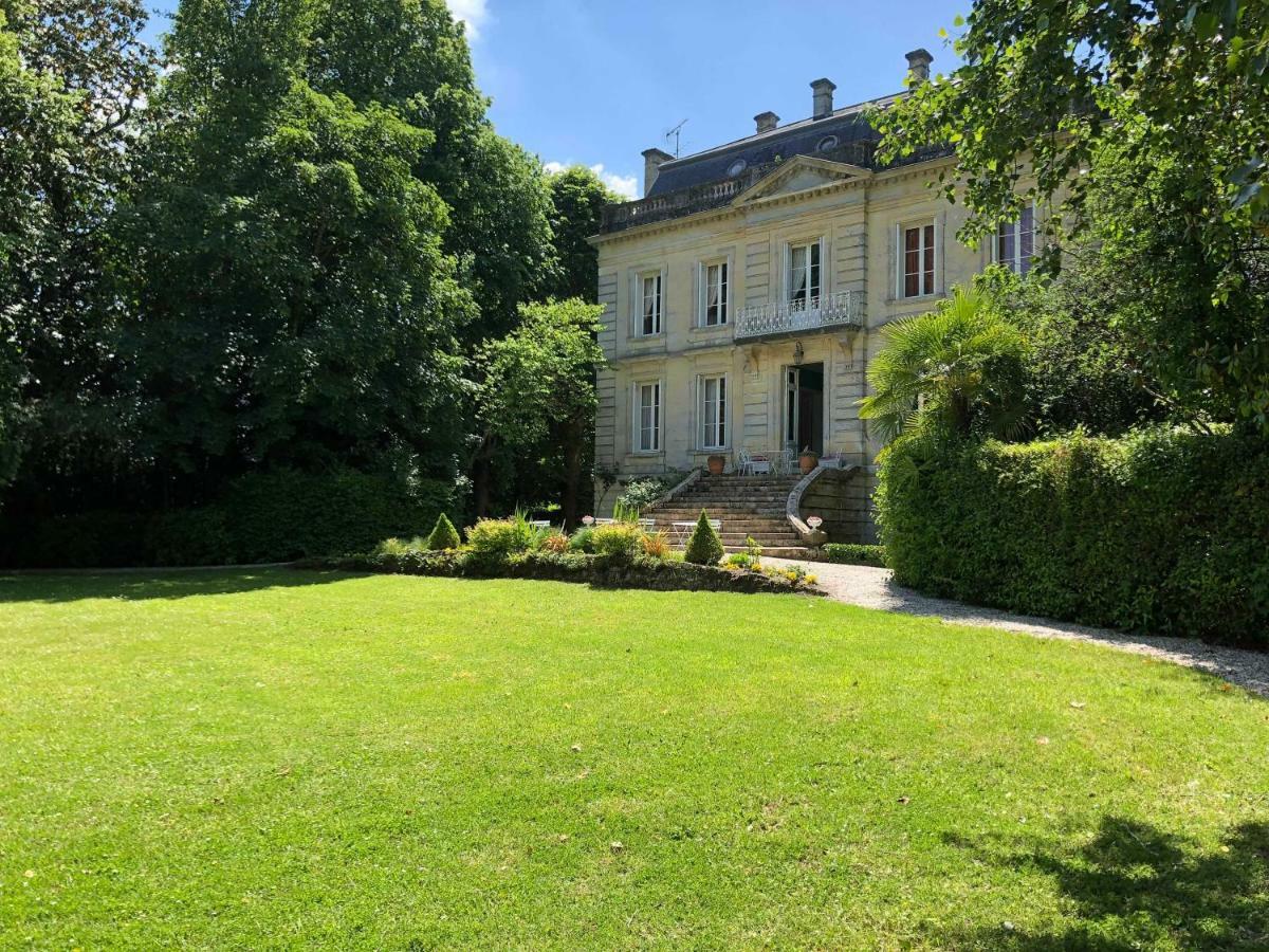 Les Chambres D'Hotes Du Domaine Du Pacha Beautiran Exterior photo